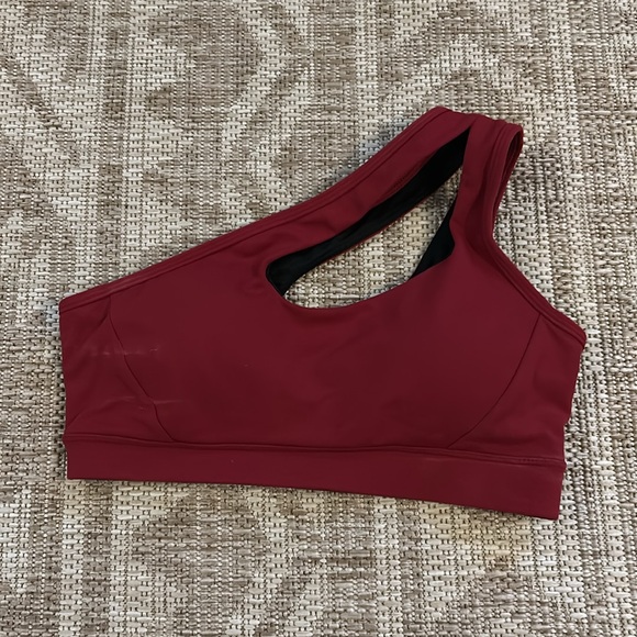 Set of 2, 1 shoulder Sports Bras - Picture 4 of 5